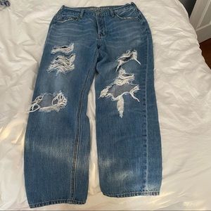 American Eagle Vintage High Rise Jeans